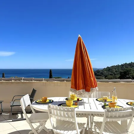 Daire 3 Pieces 6 Pers Avec Terrasse, Clim, Piscine Privee, Parking - Fr-1-251-81 Le Lavandou