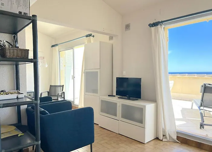 3 Pieces 6 Pers Avec Terrasse, Clim, Piscine Privee, Parking - Fr-1-251-81