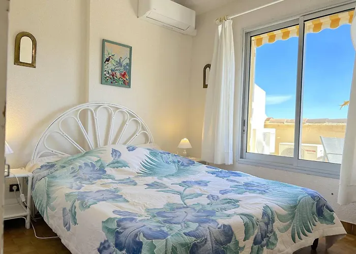 Appartement 3 Pieces 6 Pers Avec Terrasse, Clim, Piscine Privee, Parking - Fr-1-251-81 *